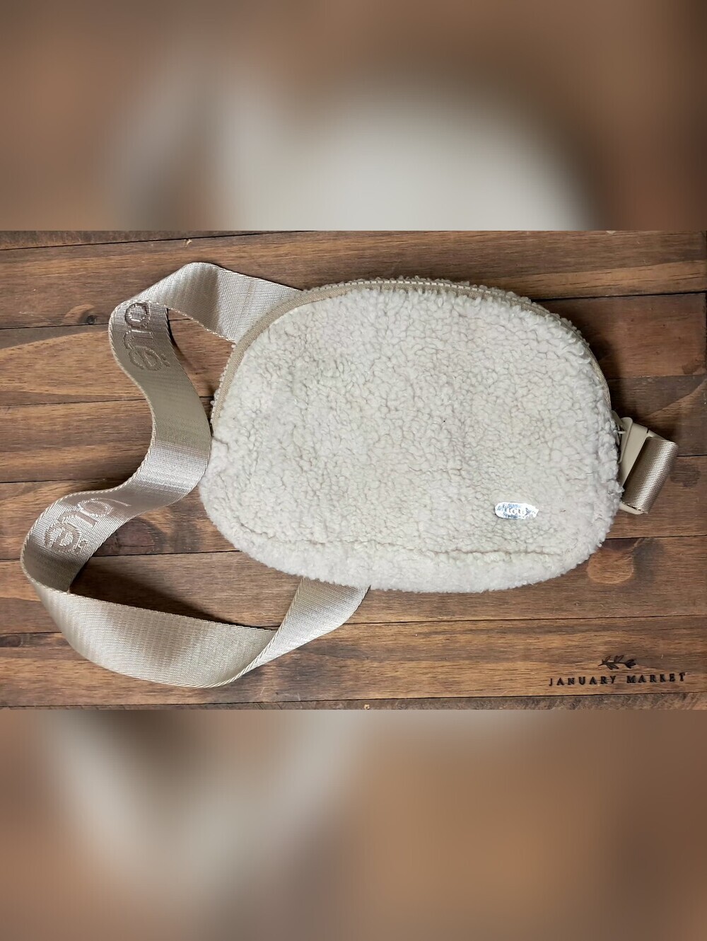Lole Unisex Fleece Belt Bag Like New